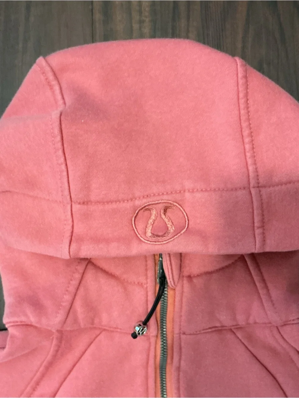 Lululemon Coral Pink Full-Zip Hooded Jacket Women’s Estimated Small